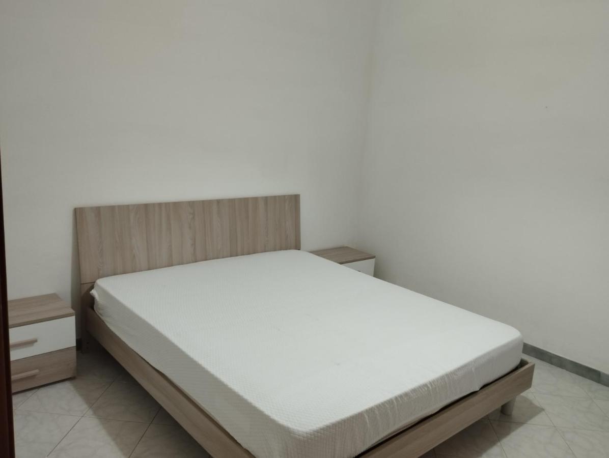 Clave, Affittacamere, Casa Vacanze Cozze Exterior foto