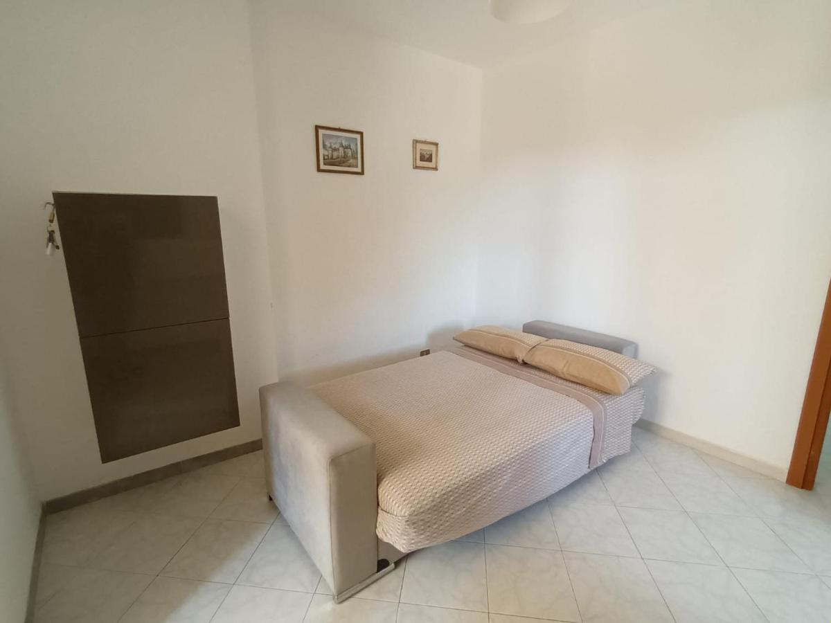 Clave, Affittacamere, Casa Vacanze Cozze Exterior foto